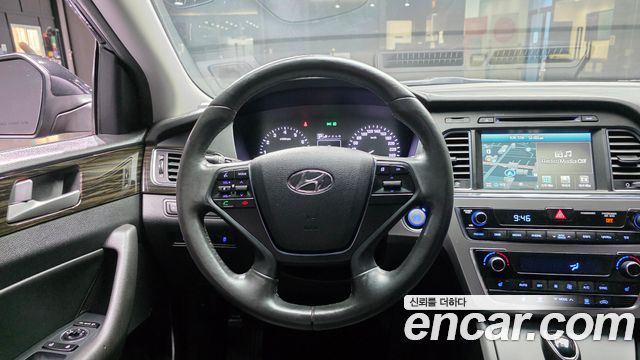 Hyundai Sonata 2017 — photo 14