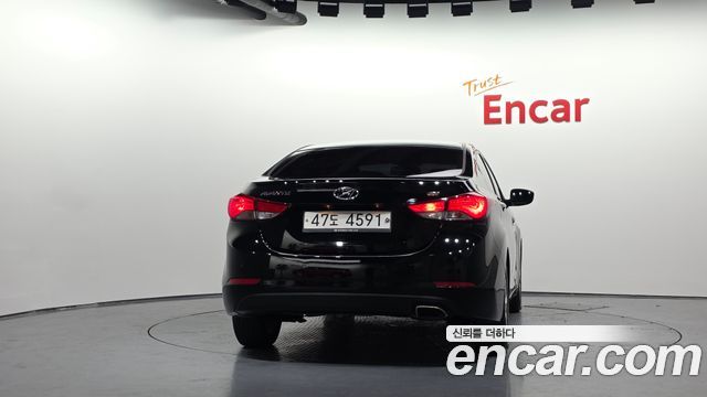 Hyundai AVANTE 2014 — photo 4