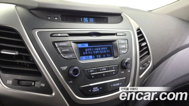 Hyundai AVANTE 2014 — photo 21