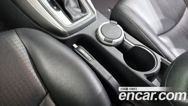 Hyundai AVANTE 2014 — photo 30