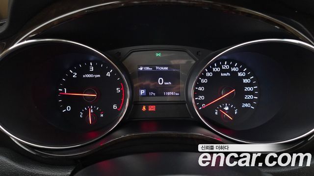 Kia Canival 2019 — photo 11