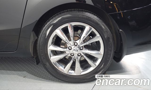 Kia Canival 2019 — photo 7
