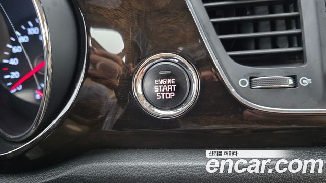 Kia Canival 2019 — photo 30