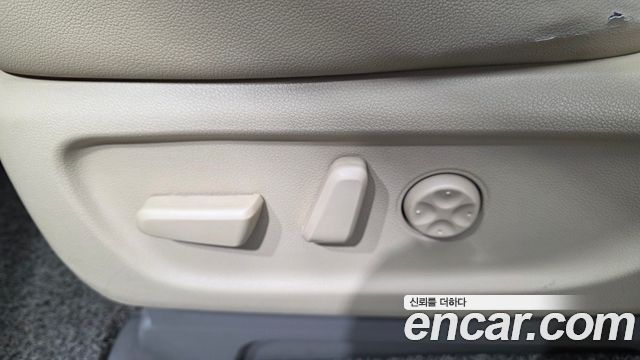 Kia Canival 2019 — photo 31