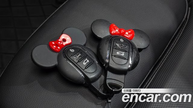 Mini Cooper 2022 — photo 22
