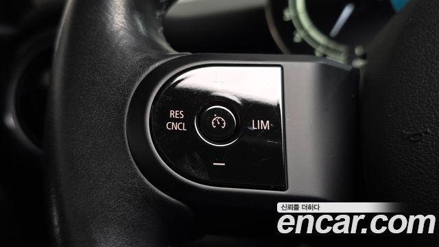 Mini Cooper 2022 — photo 24