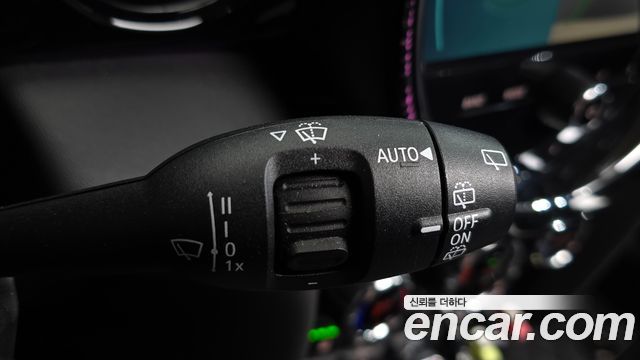 Mini Cooper 2022 — photo 29