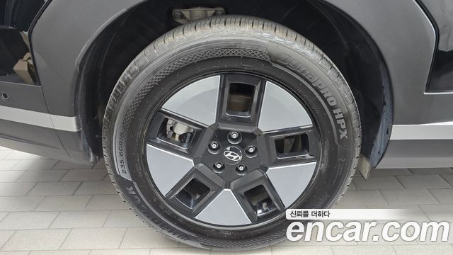 Hyundai Santafe 2025 — photo 5