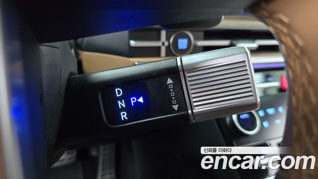 Hyundai Santafe 2025 — photo 12
