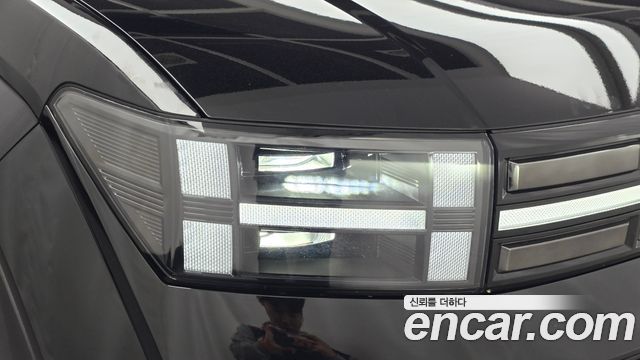 Hyundai Santafe 2025 — photo 8