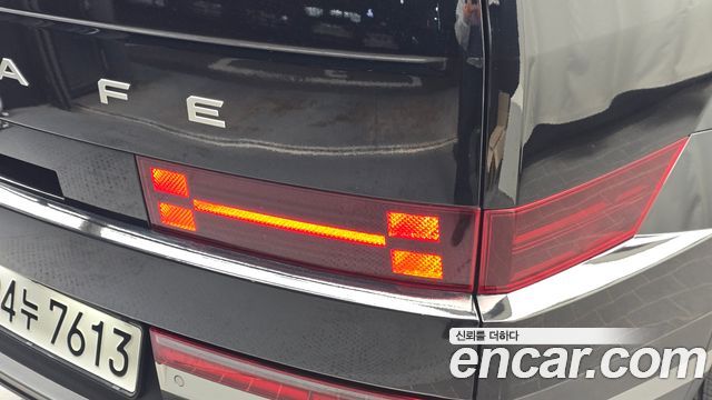 Hyundai Santafe 2025 — photo 9