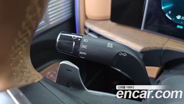 Hyundai Santafe 2025 — photo 30