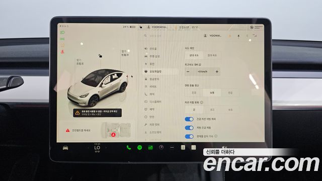 Tesla Model Y 2024 — photo 25