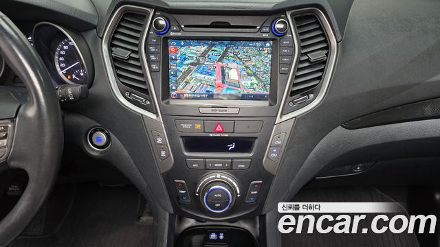 Hyundai Santafe 2016 — photo 20