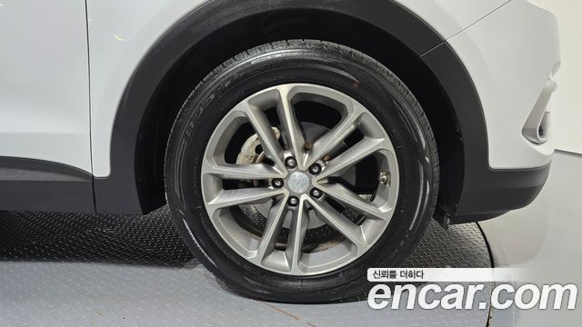 Hyundai Santafe 2016 — photo 7