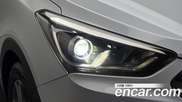 Hyundai Santafe 2016 — photo 8