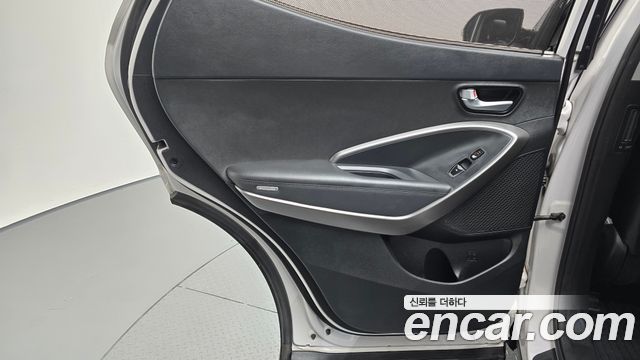 Hyundai Santafe 2016 — photo 15
