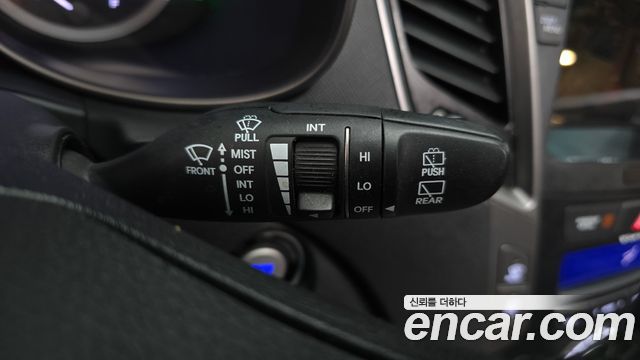 Hyundai Santafe 2016 — photo 27