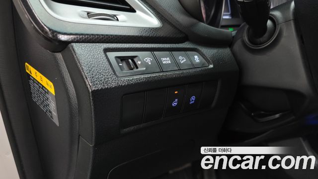 Hyundai Santafe 2016 — photo 28