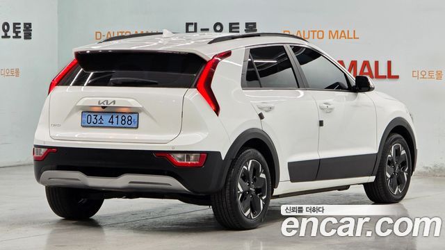 Kia Niro 2023 — photo 4