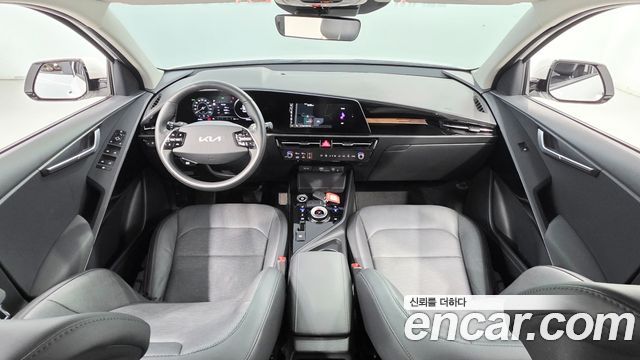 Kia Niro 2023 — photo 7