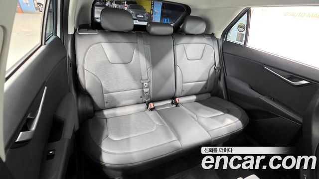 Kia Niro 2023 — photo 17