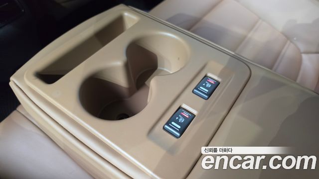 Renault Korea SM6 2021 — photo 25