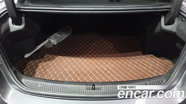 Renault Korea SM6 2021 — photo 26