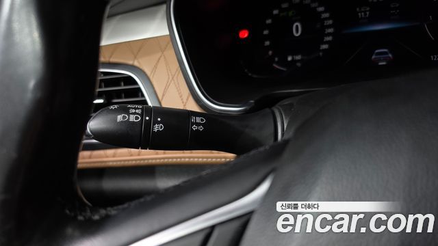 Renault Korea SM6 2021 — photo 28