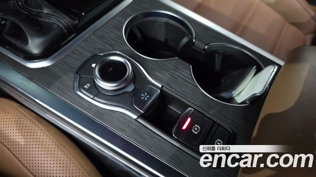 Renault Korea SM6 2021 — photo 32
