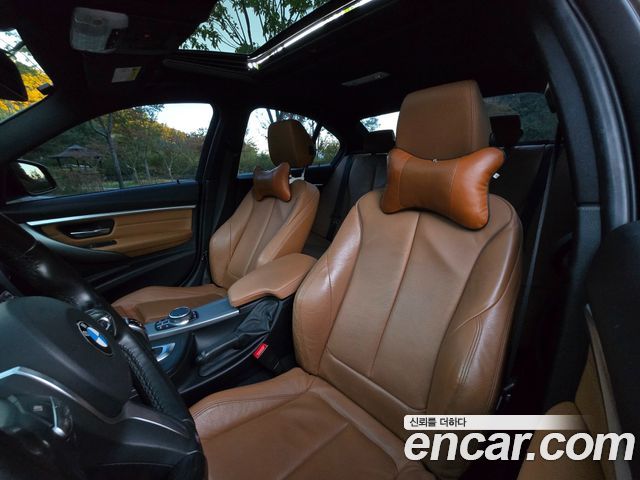 BMW 3-Series 2018 — photo 7