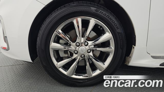 Kia Canival 2019 — photo 5