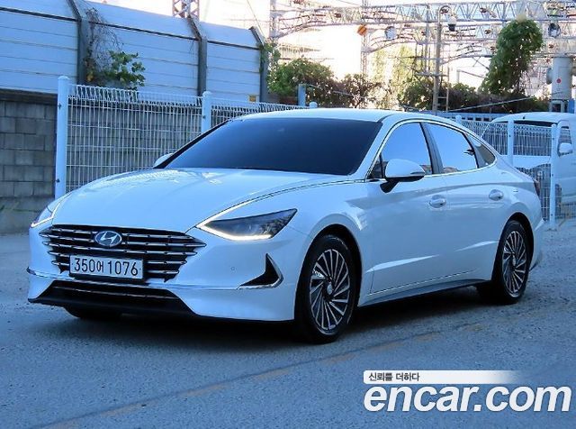 Hyundai Sonata 2021 — photo 2