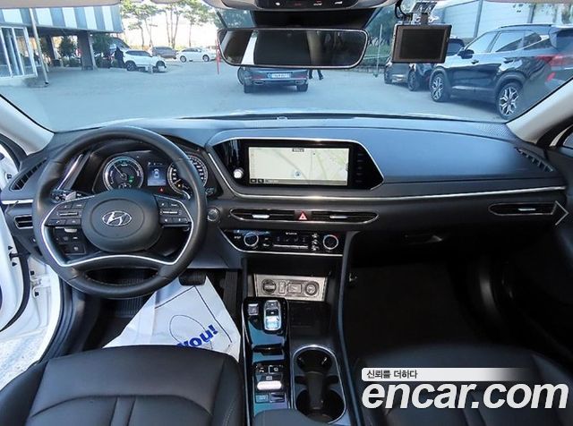 Hyundai Sonata 2021 — photo 7