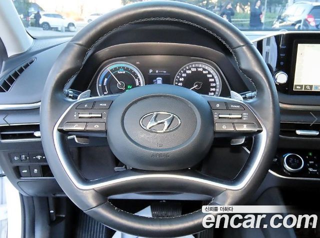 Hyundai Sonata 2021 — photo 8