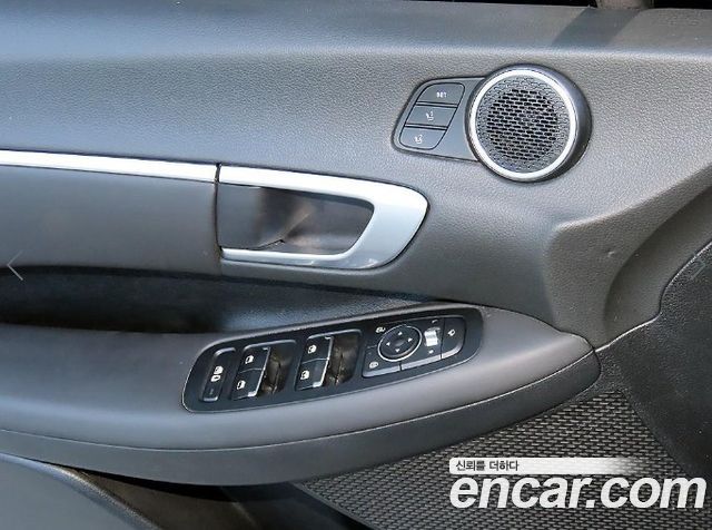 Hyundai Sonata 2021 — photo 11