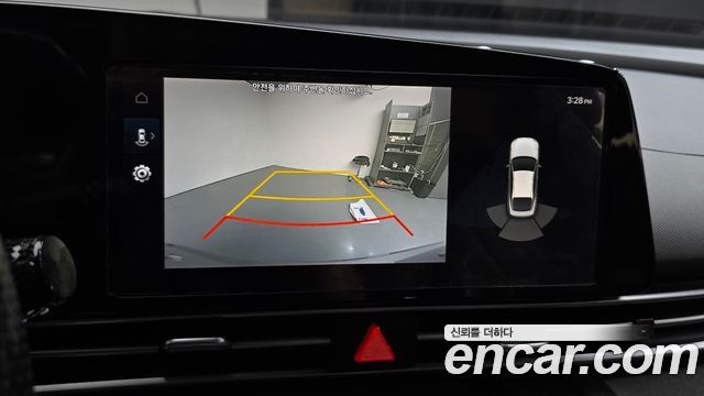 Hyundai AVANTE 2021 — photo 21