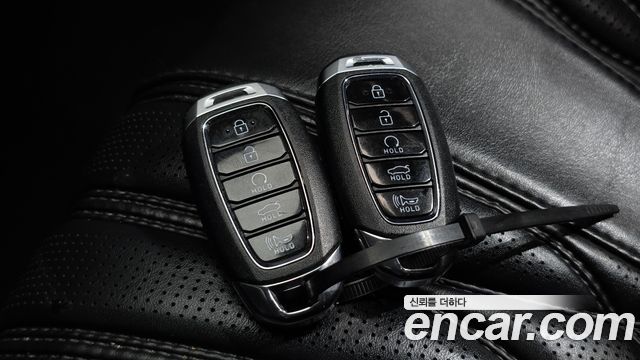 Hyundai AVANTE 2021 — photo 22