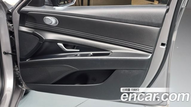 Hyundai AVANTE 2021 — photo 15