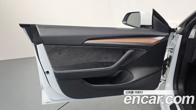 Tesla Model 3 2022 — photo 14