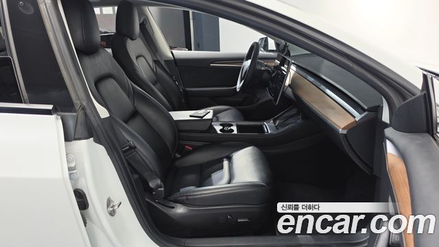 Tesla Model 3 2022 — photo 16