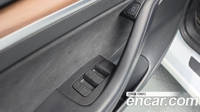 Tesla Model 3 2022 — photo 29