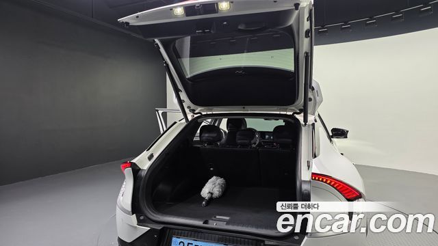 Kia EV6 2023 — photo 32