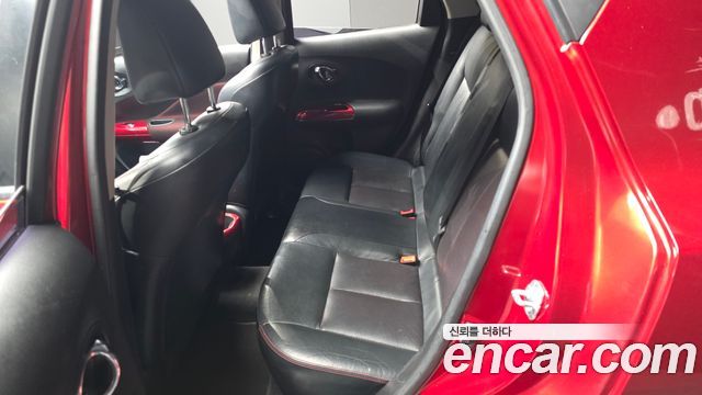 Nissan Juke 2016 — photo 11