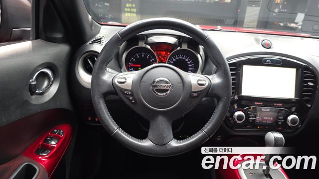 Nissan Juke 2016 — photo 13