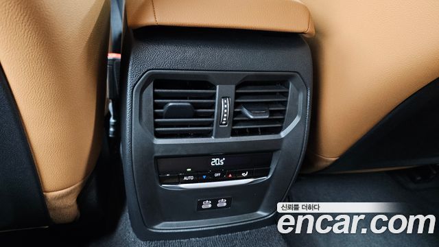 BMW 3-Series 2026 — photo 32