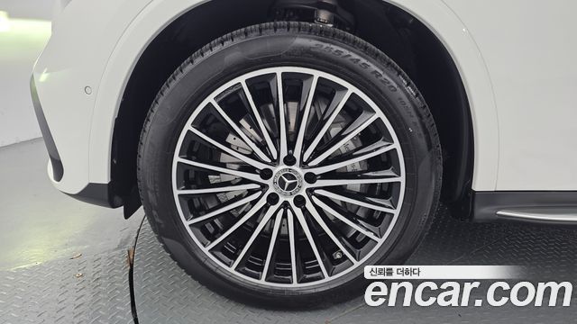 Mercedes-Benz GLC-Class 2024 — photo 5