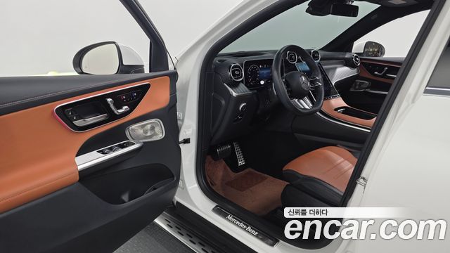 Mercedes-Benz GLC-Class 2024 — photo 10