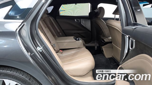 Kia K8 2022 — photo 17