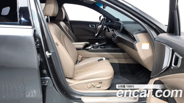 Kia K8 2022 — photo 16